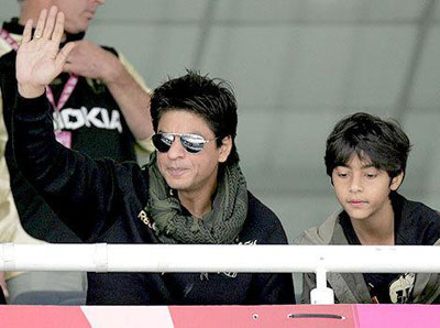 Shahrukh Khan’s son Aryan heads to London for higher studies 